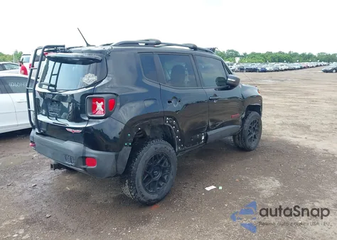 2015 Jeep Renegade Trailhawk из США, поврежденный, VIN ZACCJBCT9FPB36609